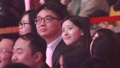 刘强东“10年1元年薪”之约到期,律师解构高净值人群如何妥善处理财产