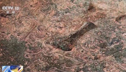 湖北警方破获特大盗墓案:嫌犯看小说学盗墓,挖走20件青铜器国宝,警方扮成“实力买家”接近,大量细节曝光