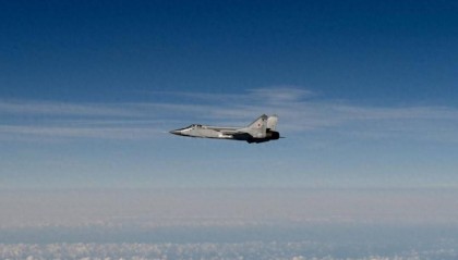 12 分钟空中博弈:俄军战机突防北约领空,F-35 锁定却不敢开火