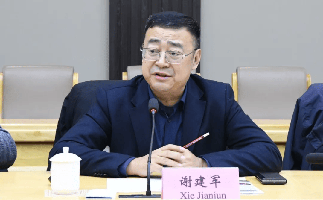 意大利汽车再制造知名企业Emmetec集团来潼考察 文天平秦启光与集团主席Maraffino Davide深入交流